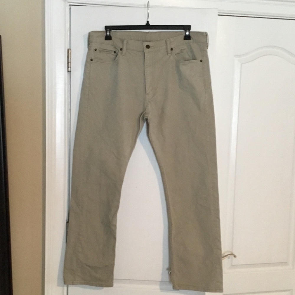 Classic Straight Leg Khaki Pants - Light Tan